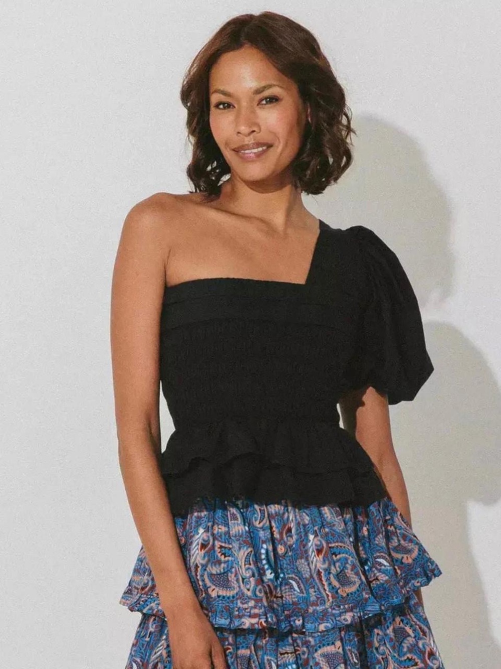 Women's One-Shoulder Poplin Ruffle Top - Picture 3 of 6